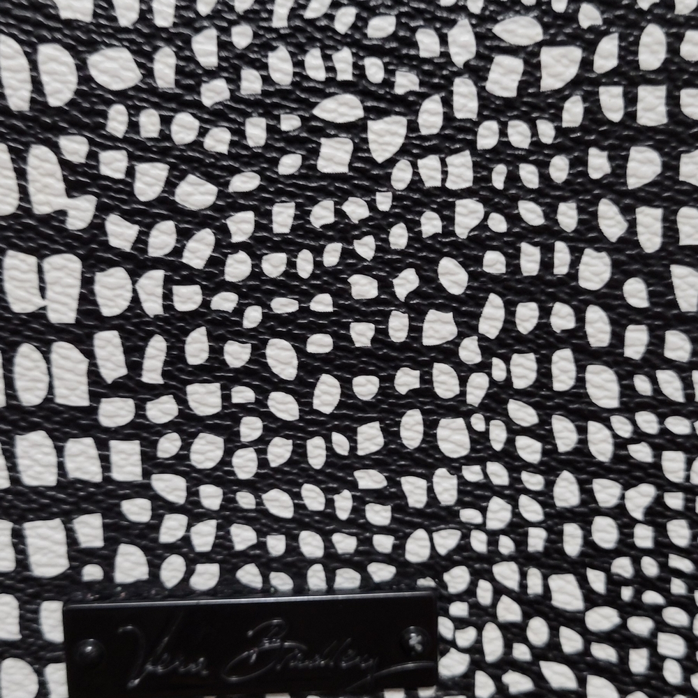 Vera Bradley Black & White Croc-Pattern Crossbody Bag - Picture 3 of 11